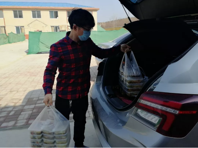 戰(zhàn)“疫”|春天已至，希望還會(huì)遠(yuǎn)嗎