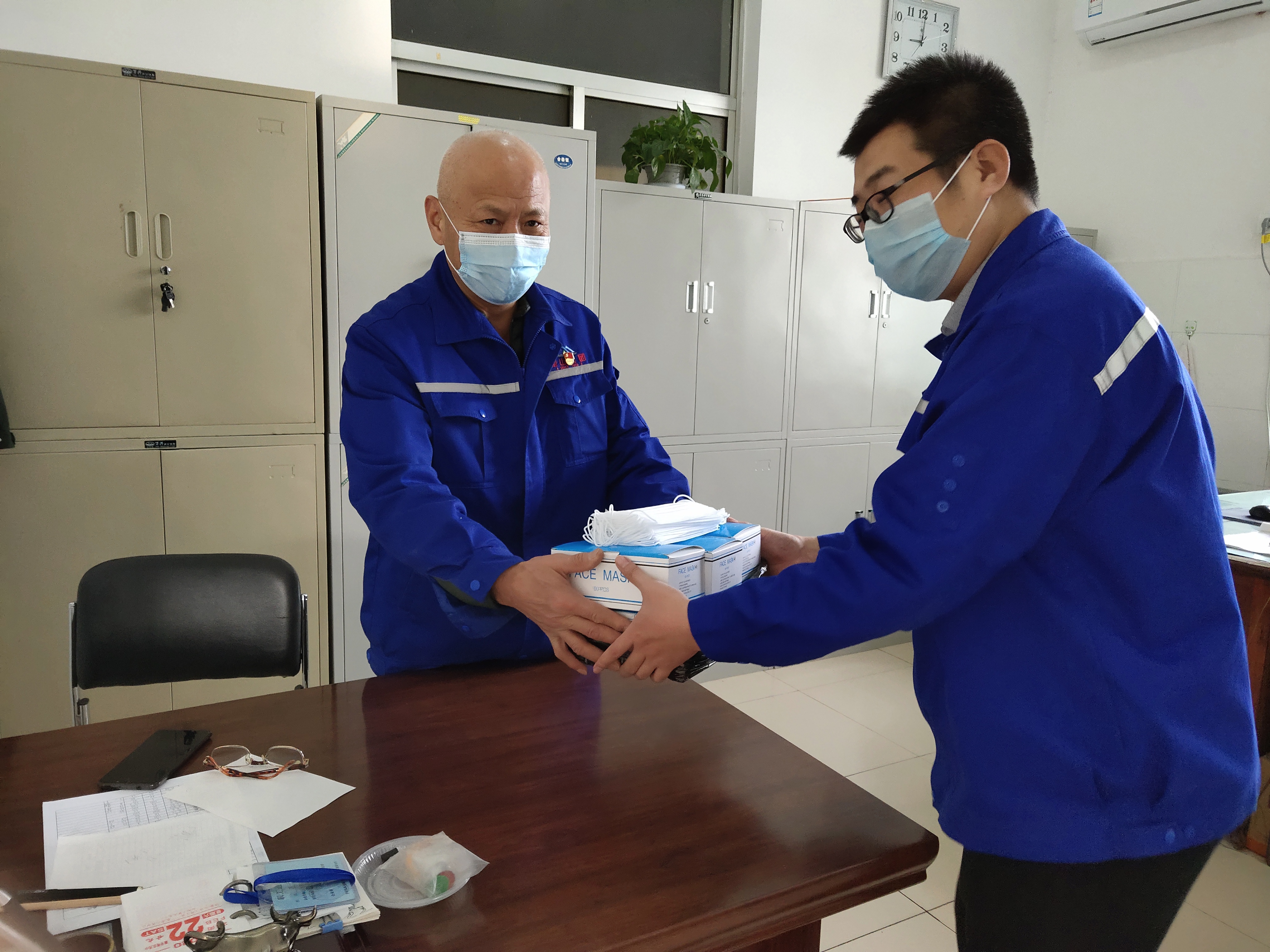 集團向我公司捐助口罩，助力復工復產