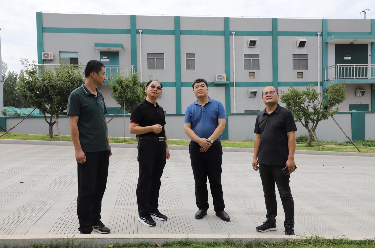 淄川區(qū)發(fā)改局局長(zhǎng)張立冬一行到我公司調(diào)研考察