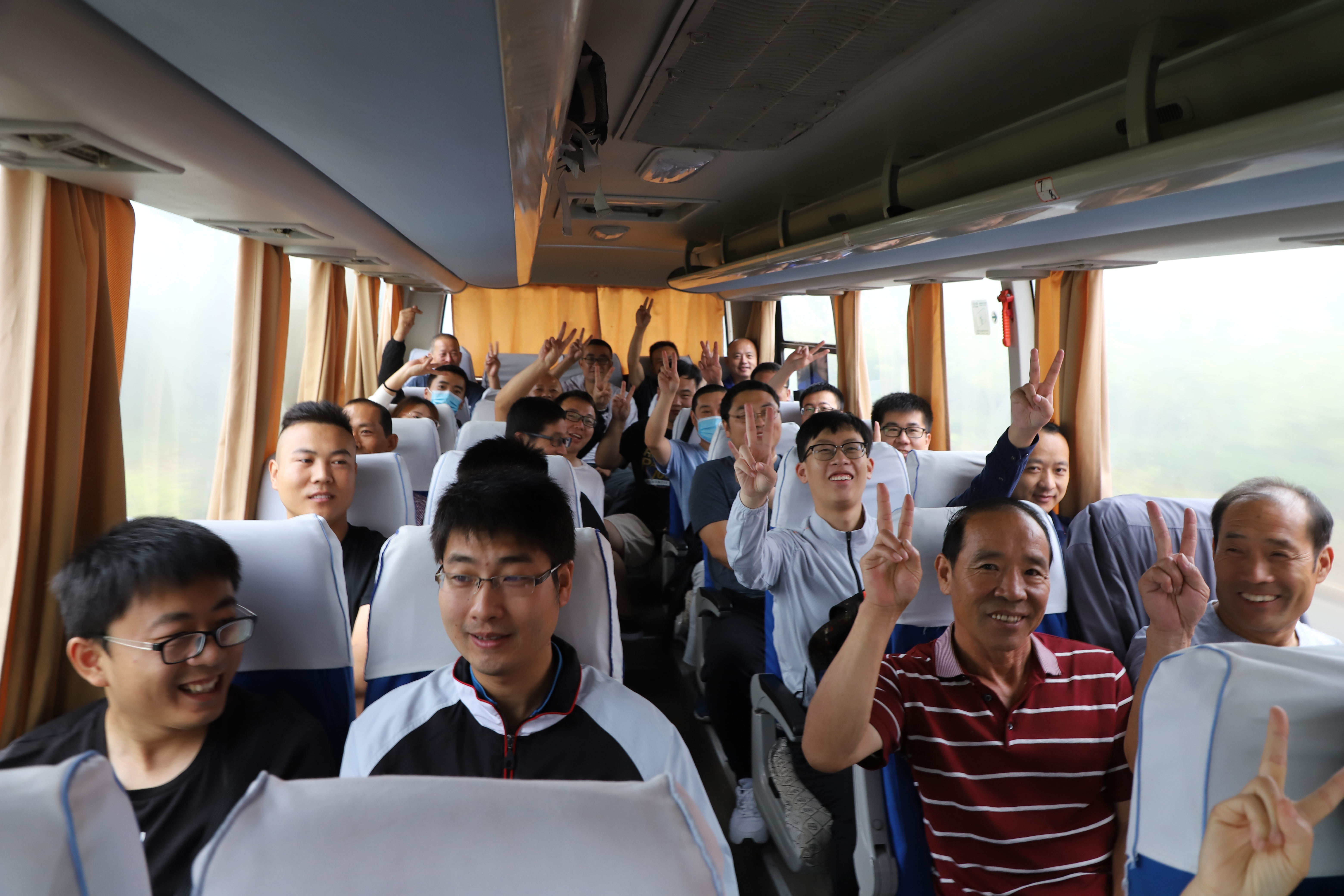 重山光電組織游覽齊山團建活動12