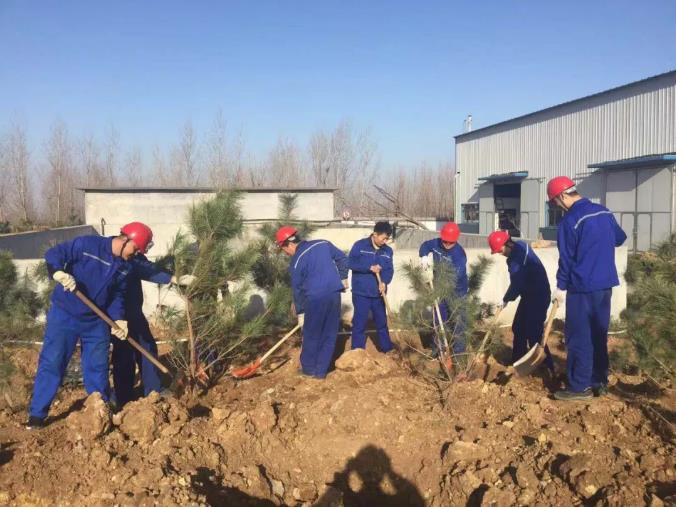 共建“森林重山”，綠水青山我們?cè)谛袆?dòng)86