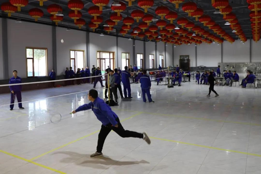 公司組織舉辦羽毛球比賽97