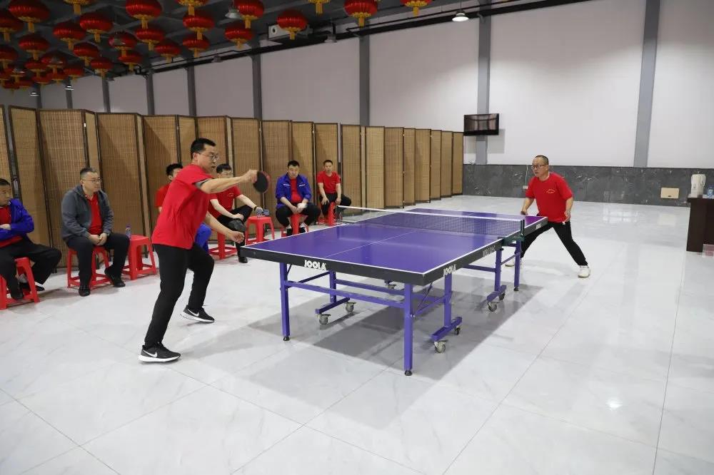 致敬五四精神 傳遞青春力量——集團(tuán)成功舉辦第二十一屆“重山杯”職工運(yùn)動會13