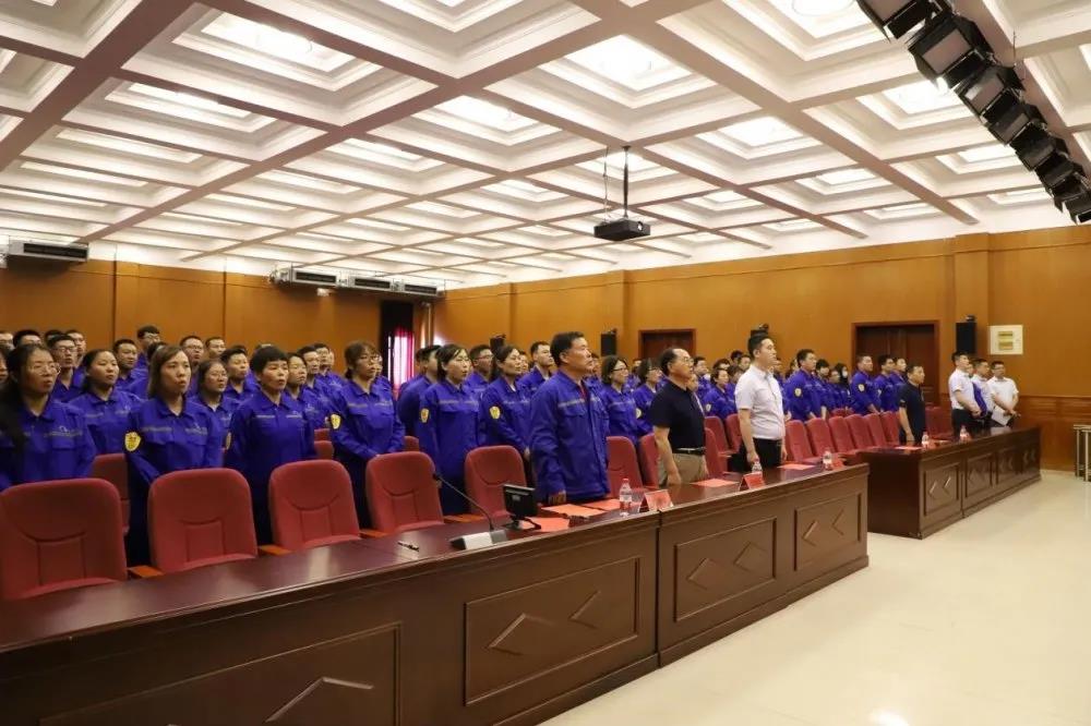 以知促學(xué)，這場(chǎng)黨史知識(shí)競(jìng)賽有點(diǎn)“燃” ——公司舉行唱紅歌暨黨史知識(shí)競(jìng)賽活動(dòng)