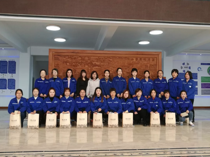 祝重山光電女職工節(jié)日快樂(lè)